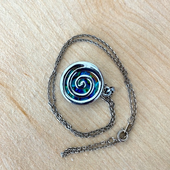 Reversible Abalone Silver Necklace - Picture 5 of 5